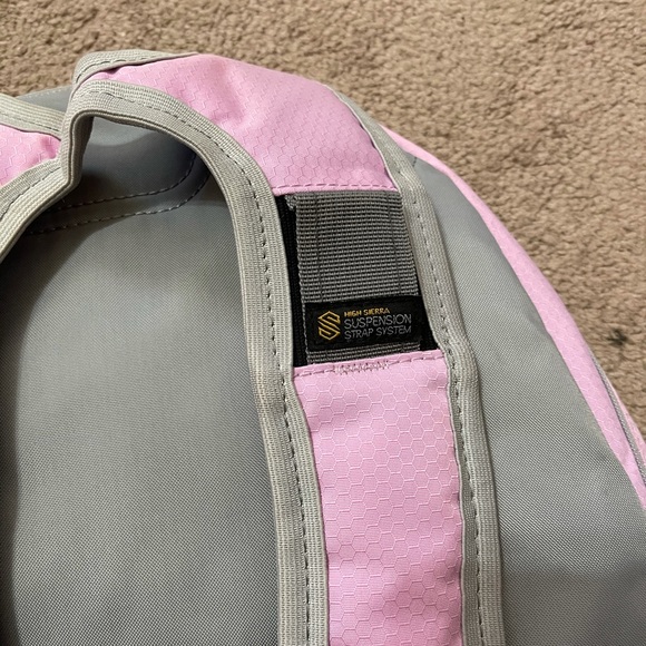 High Sierra Pink backpack - Picture 3 of 6
